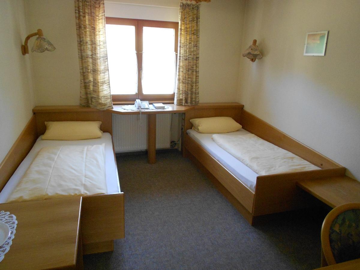Hotel Blick Zum Maimont Ludwigswinkel Exterior foto